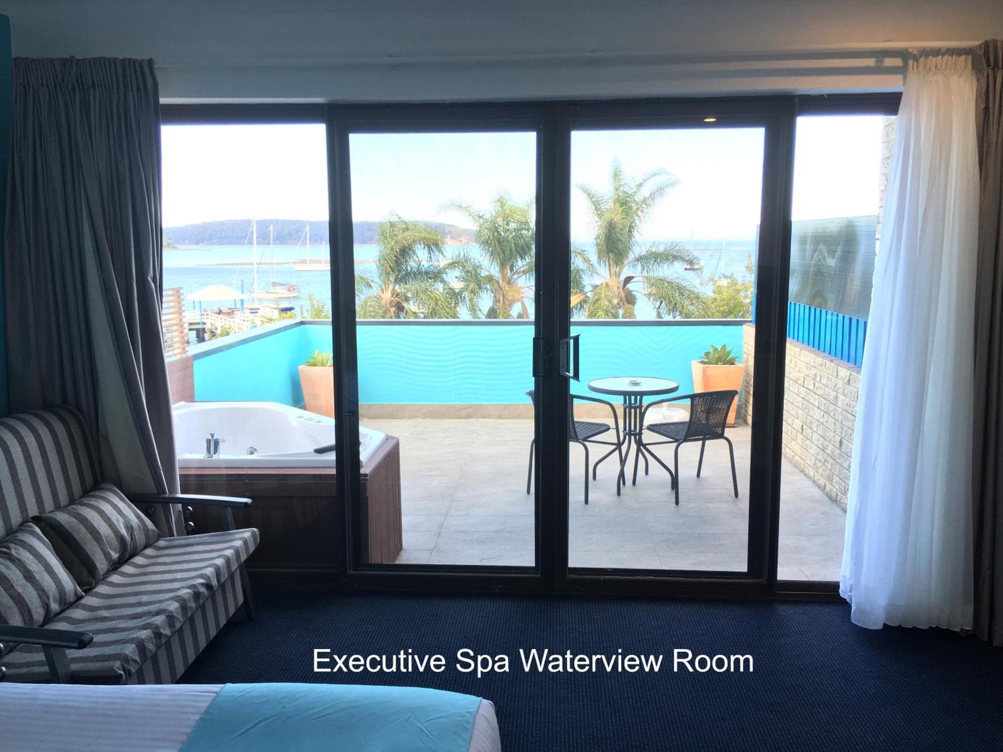 Motel Mariners On The Waterfront Batemans Bay Exterior foto